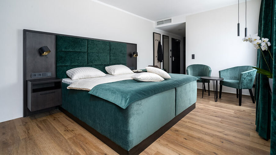 Urlaub an der Müritz in modernen Hotelzimmern Moderne Hotelzimmer im Seehotel Ecktannen